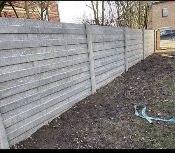 Afsluiting met betonnen platen - Deplaecie Ieper